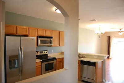 423 Wilton Circle, Sanford, FL 32773 - Photo 10