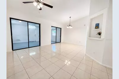 340 Chiquita Court, Kissimmee, FL 34758 - Photo 4