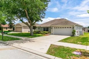 214 Compass Rose Dr, Groveland, FL 34736 - Photo 26