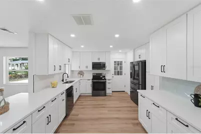 1507 Yvonne, Apopka, FL 32712 - Photo 4