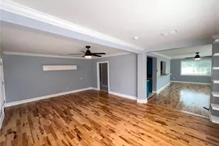 302 E Drury Ave, Kissimmee, FL 34744 - Photo 6