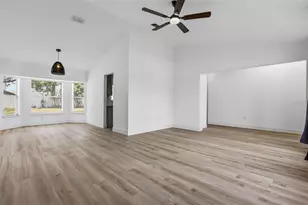 2280 Dumas Dr, Deltona, FL 32738 - Photo 4