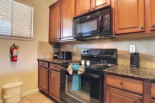 904 Charo Pkwy, Davenport, FL 33897 - Photo 4