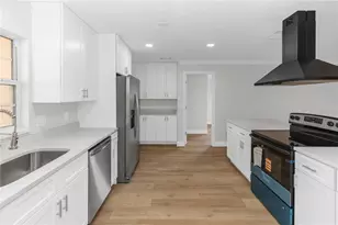4992 E Wind St, Orlando, FL 32812 - Photo 2