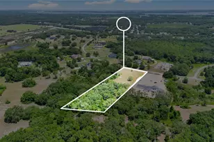 Grand Oak Ln, Tavares, FL 32778 - Photo 1
