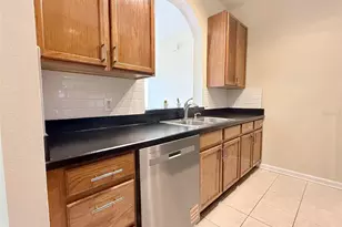 3190 Dante Dr, Orlando, FL 32835 - Photo 8