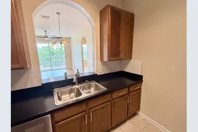 3190 Dante Drive #301, Orlando, FL 32835 - Photo 6