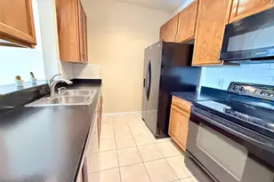 3190 Dante Dr, Orlando, FL 32835 - Photo 8