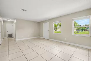 140 Guaymas Dr, Kissimmee, FL 34743 - Photo 2