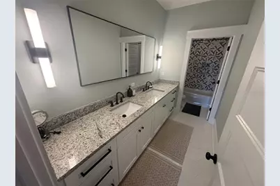 211 E Adalee Street, Tampa, FL 33603 - Photo 20