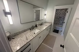 211 E Adalee St, Tampa, FL 33603 - Photo 20