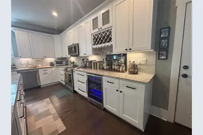 211 E Adalee Street, Tampa, FL 33603 - Photo 10