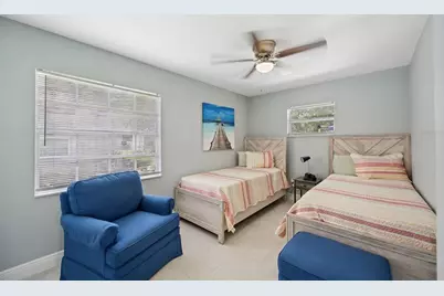 536 Hibiscus Way #7B, Orlando, FL 32807 - Photo 16