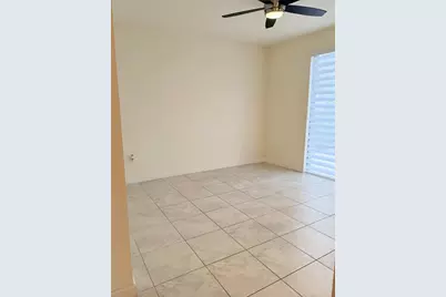 10306 W 33rd Lane, Hialeah, FL 33018 - Photo 14