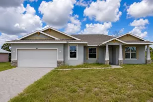142 Fairway Rd, Rotonda West, FL 33947 - Photo 1