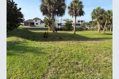 128 Seaside Point, Flagler Beach, FL 32136 - Photo 1