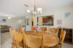 450 Carina Cir, Sanford, FL 32773 - Photo 10