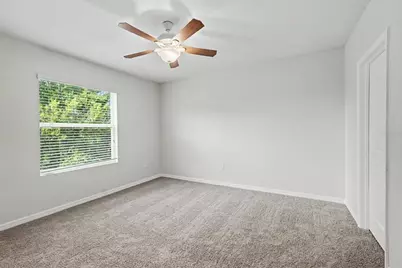 9974 Hound Chase Drive, Gibsonton, FL 33534 - Photo 14