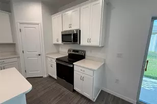 405 Eventide Ave, Mascotte, FL 34753 - Photo 6