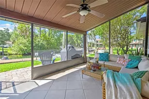 1637 SE Paradise Cir, Crystal River, FL 34429 - Photo 22