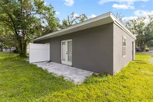1920 Cloverlawn Ave, Orlando, FL 32806 - Photo 12