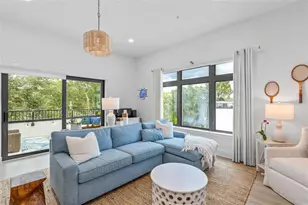 266 Park Lake St, Orlando, FL 32803 - Photo 8