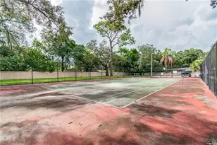 7502 Needle Leaf Pl, Tampa, FL 33617 - Photo 20