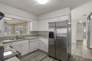 1120 W Magnolia St, Clermont, FL 34711 - Photo 12