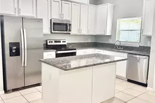 420 Marathon Ln, Sanford, FL 32771 - Photo 8
