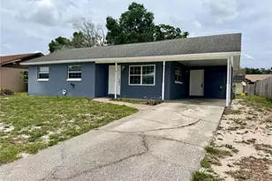 506 Holt Cir, Winter Haven, FL 33880 - Photo 2