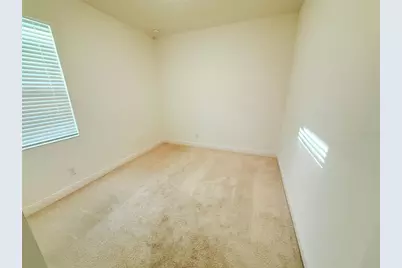 5055 Tibet Court, Saint Cloud, FL 34772 - Photo 8