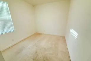 5055 Tibet Ct, Saint Cloud, FL 34772 - Photo 8