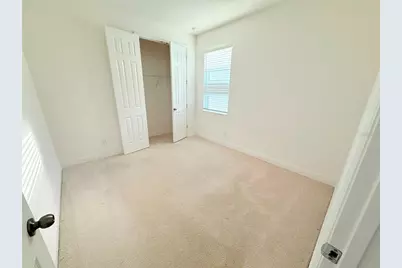 5055 Tibet Court, Saint Cloud, FL 34772 - Photo 8