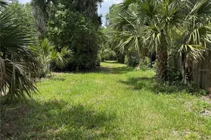 308 S Blue Lk Ave, Deland, FL 32724 - Photo 4