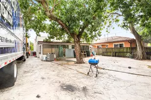 1829 5th, Miami, FL 33125 - Photo 36