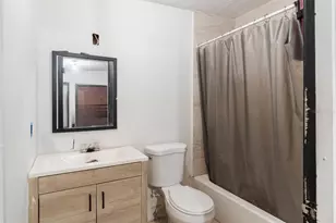 1829 5th, Miami, FL 33125 - Photo 12