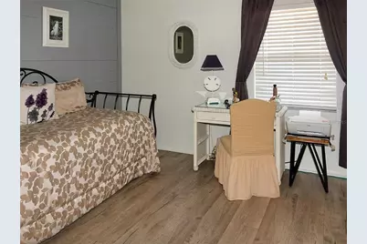 2395 Harbor Boulevard #203, Port Charlotte, FL 33952 - Photo 18