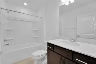 33460 Binding Ties Ln, Wesley Chapel, FL 33545 - Photo 20