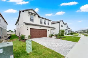 33460 Binding Ties Ln, Wesley Chapel, FL 33545 - Photo 2