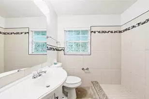 1715 Sunset Dr, Longwood, FL 32750 - Photo 20