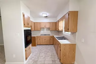 2890 53rd St N, Saint Petersburg, FL 33710 - Photo 14