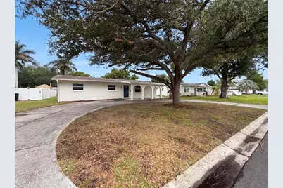 2890 53rd Street N, Saint Petersburg, FL 33710 - Photo 4