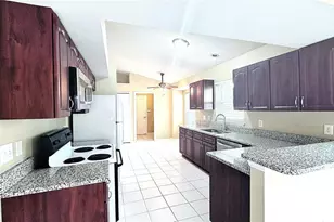 10903 Rushwood Way, Clermont, FL 34714 - Photo 12