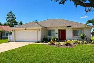 320 Paradise Woods Pl, Davenport, FL 33896 - Photo 2