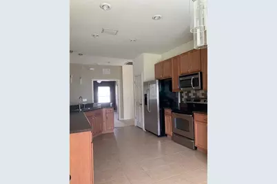 11355 Flora Springs Drive, Riverview, FL 33579 - Photo 12