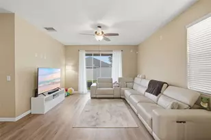 231 Doe Run Dr, Winter Garden, FL 34787 - Photo 2