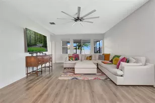 3112 Ambersweet Pl, Clermont, FL 34711 - Photo 4