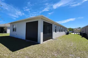 932 Blue Creek Dr, Haines City, FL 33844 - Photo 20