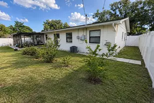1210 Branda Vista Dr, Brandon, FL 33510 - Photo 16