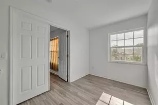 9906 Moss Rose Way, Orlando, FL 32832 - Photo 16